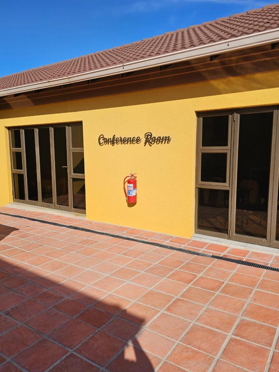 Divine Guest Lodge Rustenburg Exterior foto